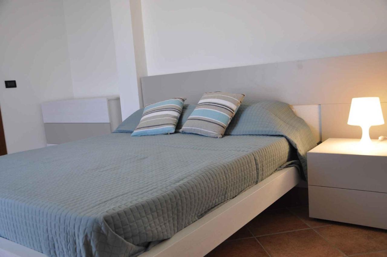 Apartment In Lazise - Gardasee 40851 Eksteriør billede