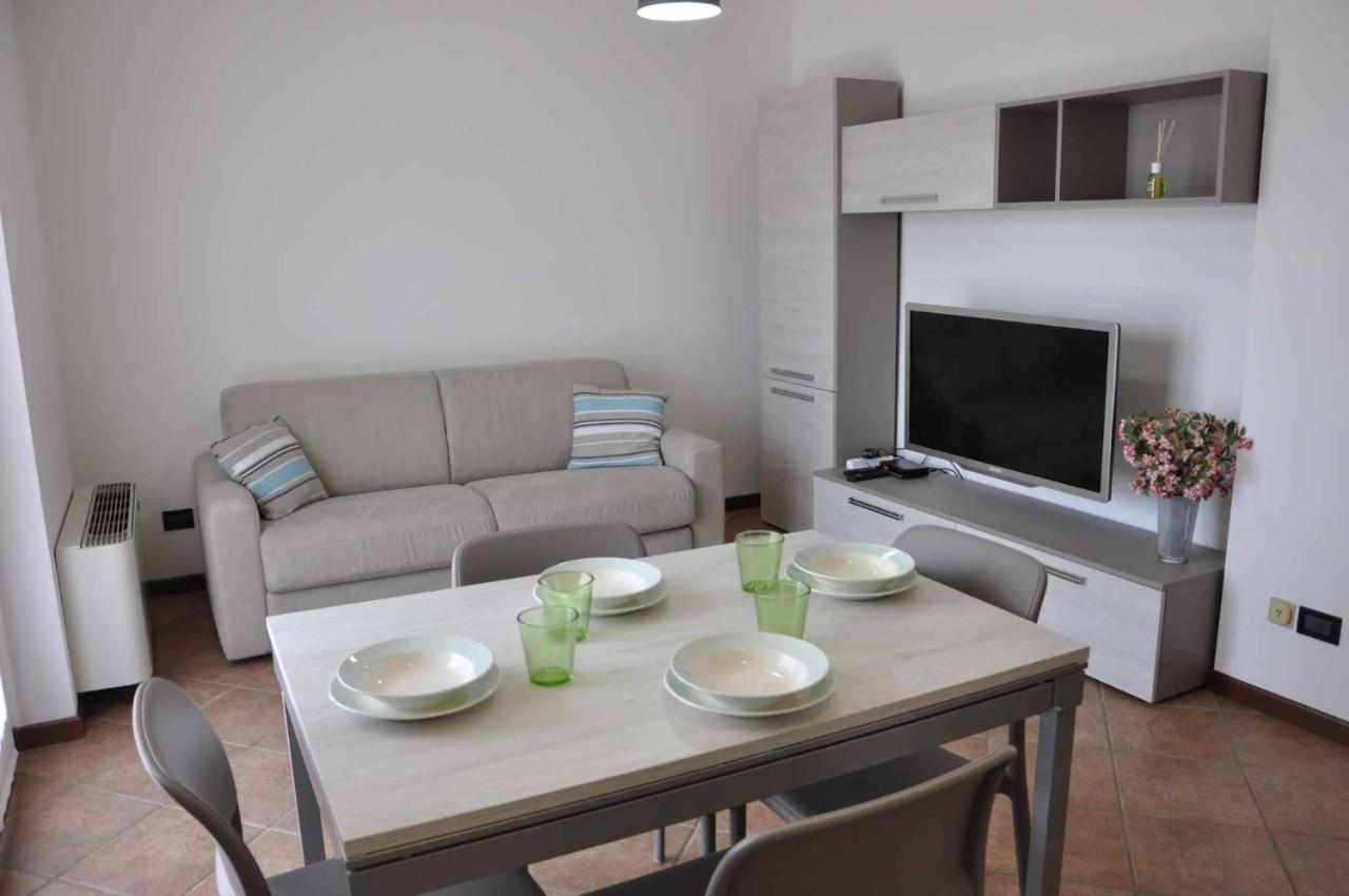 Apartment In Lazise - Gardasee 40851 Eksteriør billede